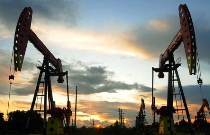 مخاوف تأثير «كورونا» على اقتصاد الصين تدفع أسعار النفط نحو الهبوط