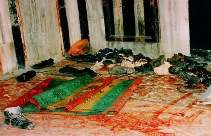 26 عاما على مذبحة الحرم الإبراهيمي.. حكاية مجزرة صهيونية هزت العالم