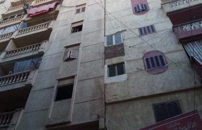 #المصري اليوم -#حوادث - إخلاء عقار مائل مكون من 14 طابقًا في الإسكندرية موجز نيوز