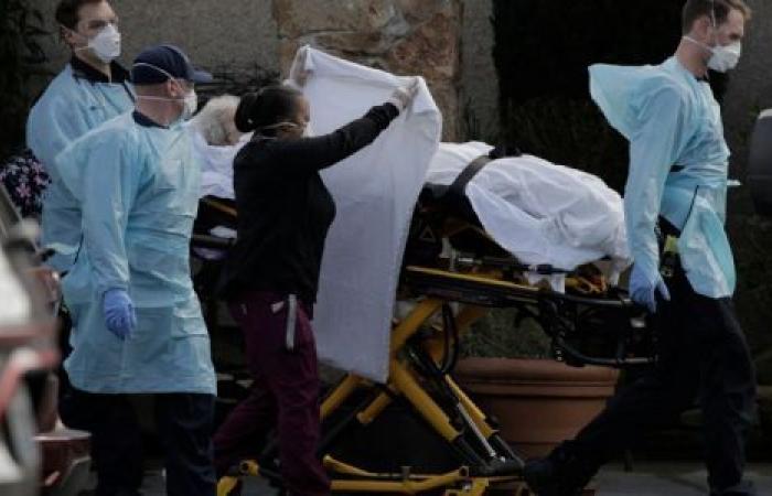 فيديو|كورونا يخنق إيطاليا​​​​​​.. أزمة نقص كمامات وحصيلة ضحايا بالآلاف