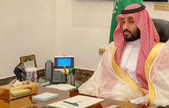 ولي العهد السعودي يقدم تهنئة العيد لمنسوبي وزارة الدفاع