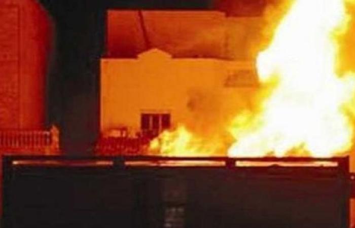الوفد -الحوادث - نشوب حريق هائل في كشك كهرباء بأوسيم موجز نيوز