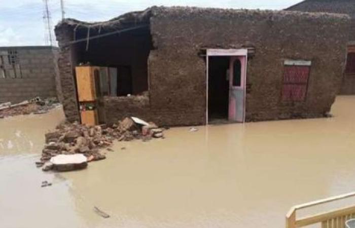 منازل مدمرة ونازحون بالآلاف.. الفيضانات تقسو على الصومال (فيديو)