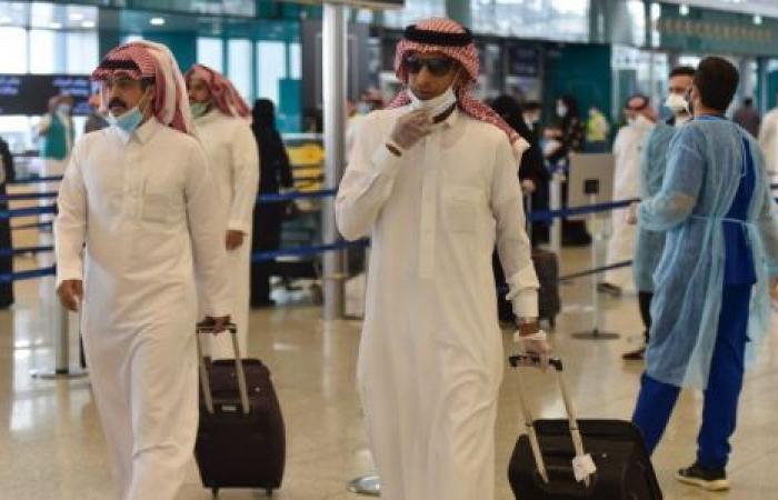 فيديو| شروط دخول الأجانب السعودية بعد استئناف الطيران
