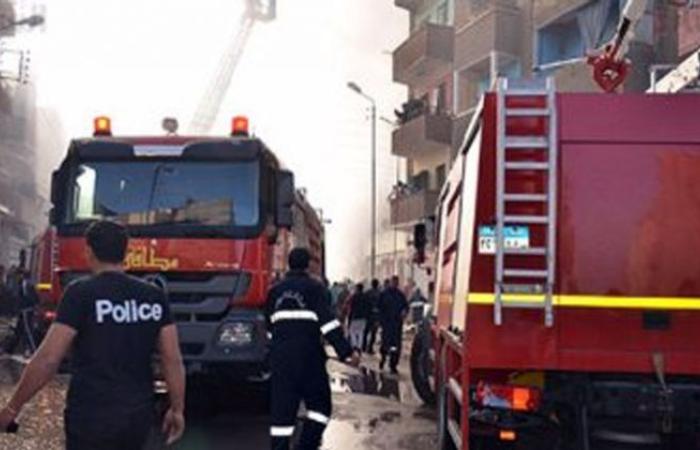 الوفد -الحوادث - السيطرة على حريق نشب داخل شقة سكنية فى بورسعيد موجز نيوز