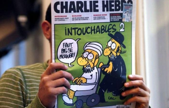 13 دولة تغضب لإساءات فرنسا ضد الإسلام.. ماكرون في قفص الاتهام
