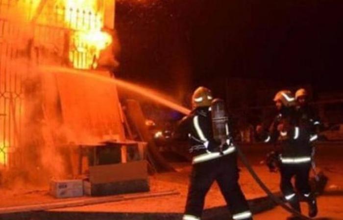 الوفد -الحوادث - التحقيق في حريق نشب بمخزن خردة في صفط اللبن موجز نيوز