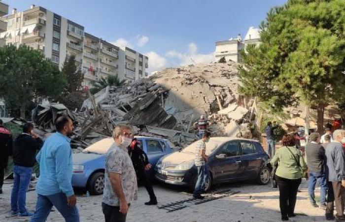 زلزال عنيف يهز إزمير التركية.. وفيديو للحظات الأولى