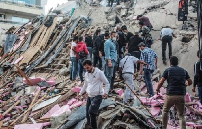 ارتفاع حصيلة ضحايا زلزال تركيا إلى 12 قتيلا و419 مصابا