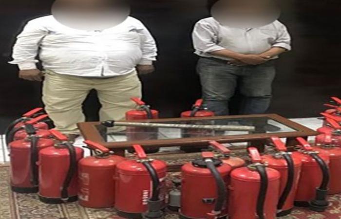 الوفد -الحوادث - القبض على شخص لقيامه بسرقة طفايات الحريق من داخل عربات مترو الأنفاق موجز نيوز