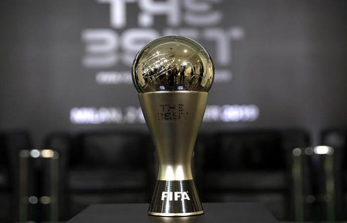 الوفد رياضة - الفيفا يتراجع عن قراره بالغاء جائزة the bestلعام 2020 موجز نيوز