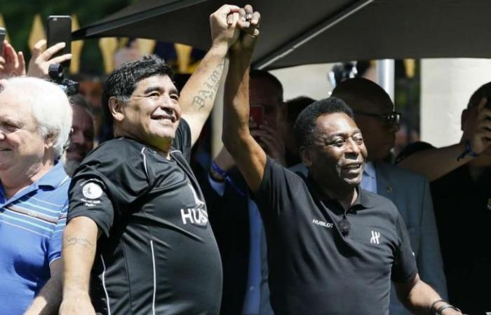 رياضة عالمية الأربعاء بيليه ناعيًا مارادونا: أتمنى أن نلعب كرة القدم معًا في السماء