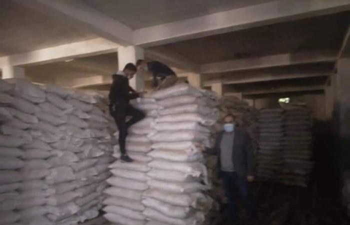 #اليوم السابع - #حوادث - تحرير 27 محضر صحة وإعدام 6000 كجم سكر غير صالح للاستهلاك بالمنوفية