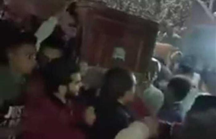 #المصري اليوم -#حوادث - أهالي السيفا يشيعون جثامين ضحايا «المهتز نفسيا» بطوخ موجز نيوز
