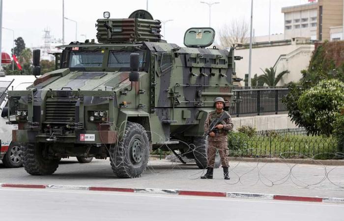 #المصري اليوم -#اخبار العالم - تفجير سيارة عسكرية في تونس ومقتل 4 جنود موجز نيوز