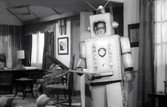 #اليوم السابع - #فن - 4 محاولات لتجسيد الروبوت فى الدراما والسينما قبل "فى بيتنا روبوت".. صور