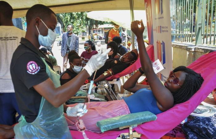 ماذا يعني رفض تنزانيا تلقيح سكانها ضد فيروس كورونا؟
