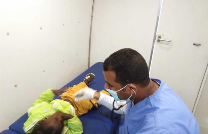 المصري اليوم - اخبار مصر- توقيع الكشف على ٢٤٧٥ مواطنًا خلال قوافل طبية في أسوان موجز نيوز