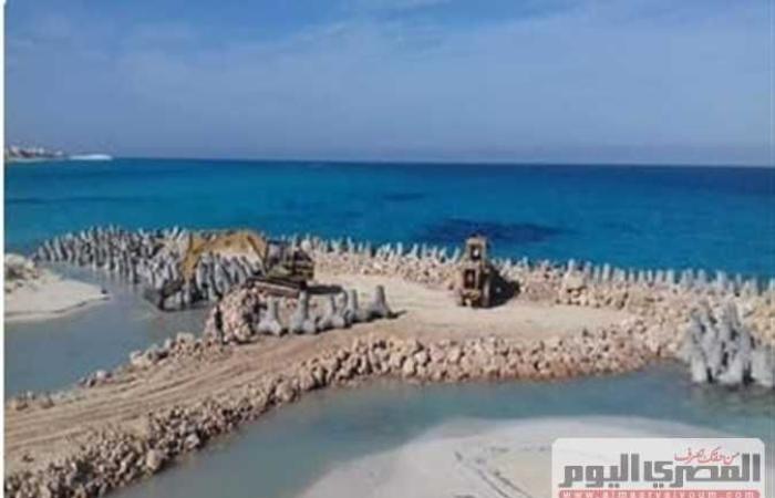 المصري اليوم - اخبار مصر- «الشواطئ»: تنفيذ 4 مشروعات لحماية شاطئ الأبيض وخليج مرسى مطروح (صور) موجز نيوز