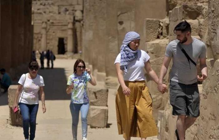 المصري اليوم - اخبار مصر- إقبال ضعيف على زيارة معبد الأقصر في عيد شم النسيم (صور) موجز نيوز