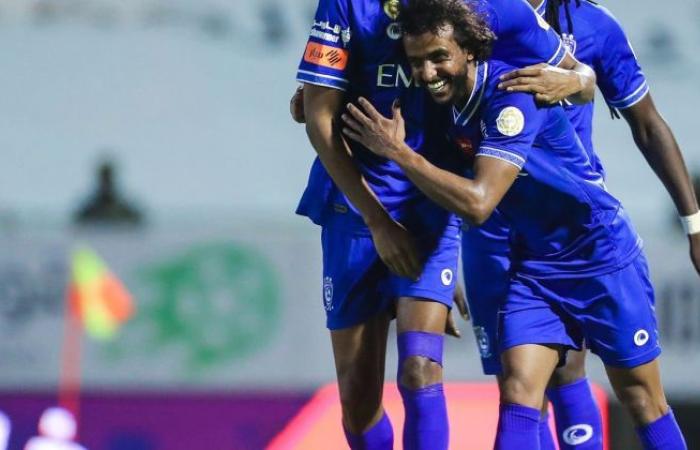الوفد رياضة - الهلال يكتسح الشباب بخماسية في الدوري السعودي موجز نيوز