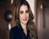 #المصري اليوم -#اخبار العالم - الملكة رانيا تحيك الشماغ مع النساء في إربد لتشجيع السياحة الداخلية موجز نيوز