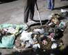 المصري اليوم - اخبار مصر- رفع 20 طن تراكمات القمامة بشارع الحمام وسط مدينة الأقصر موجز نيوز