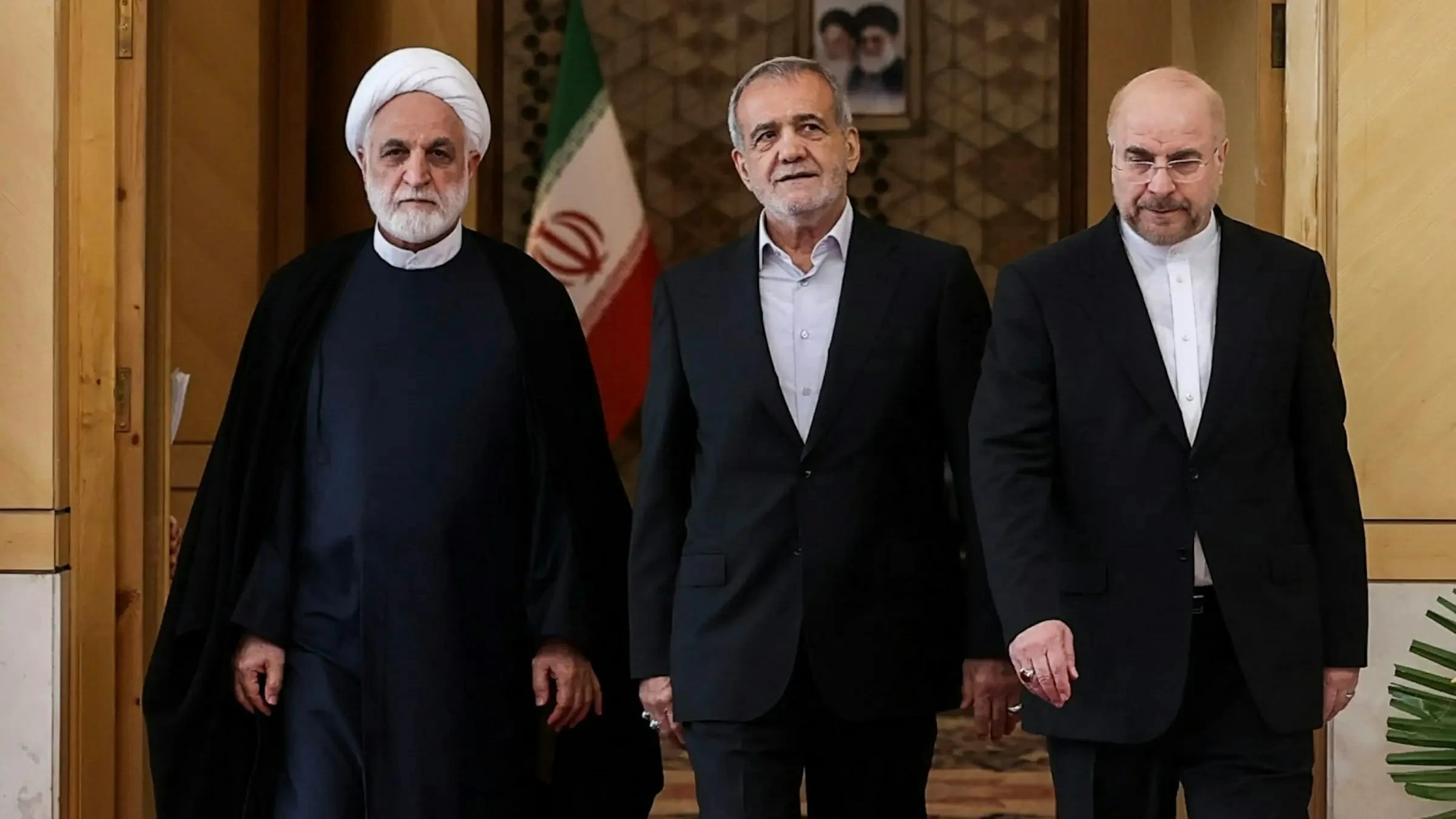 كواليس المفاوضات.. بزشكيان هدد بالاستقالة لإقناع خامنئي بالاتفاق مع واشنطن – أخبار السعودية